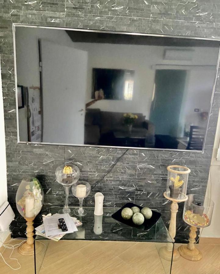Apartament Lovely *